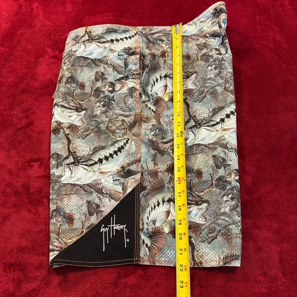 Guy Harvey AFTCO Bass Fishing Camo Board Shorts Mens 38 Swim Trunks AOP‎